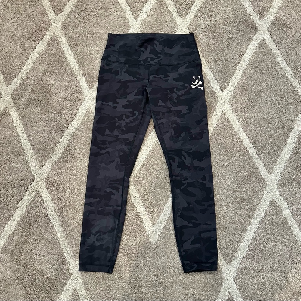 Lululemon Soul Cycle High Rise Leggings 25” (Size 8)